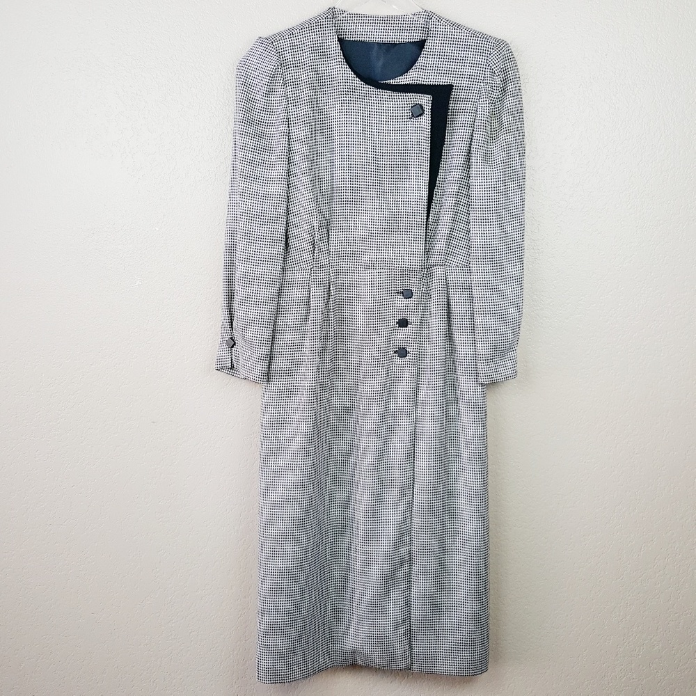 Black/White Houndstooth Pattern Overcoat Jacket - Picture 2 of 8